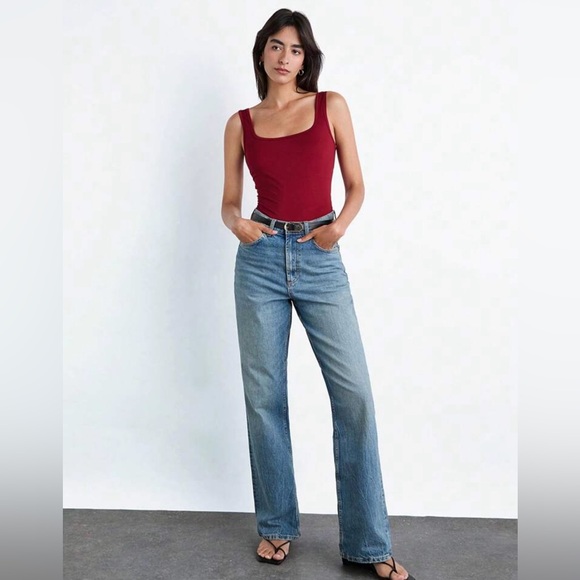 New NWT SHEIN red tank bodysuits medium Lumivelle halter Maija twist open back - Picture 6 of 9